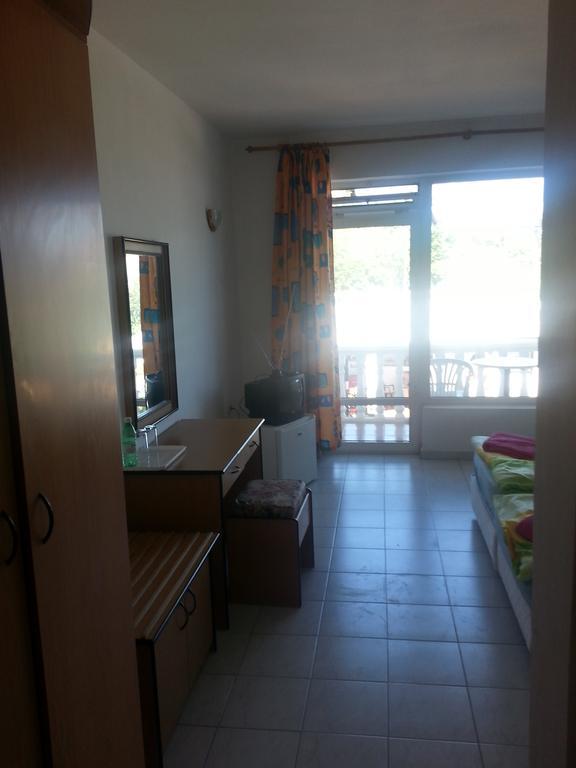 Family Hotel Casablanca Green Varna Buitenkant foto