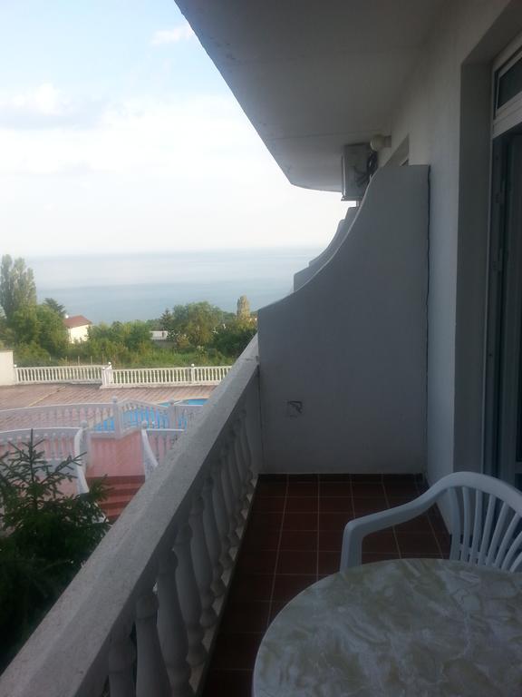 Family Hotel Casablanca Green Varna Buitenkant foto