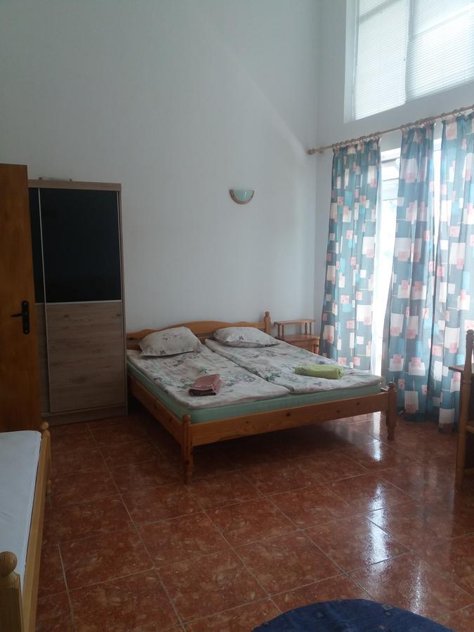 Family Hotel Casablanca Green Varna Buitenkant foto