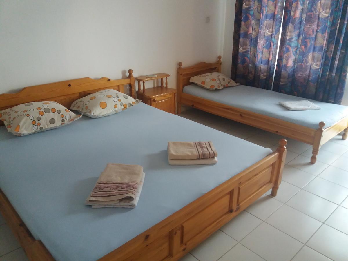 Family Hotel Casablanca Green Varna Buitenkant foto